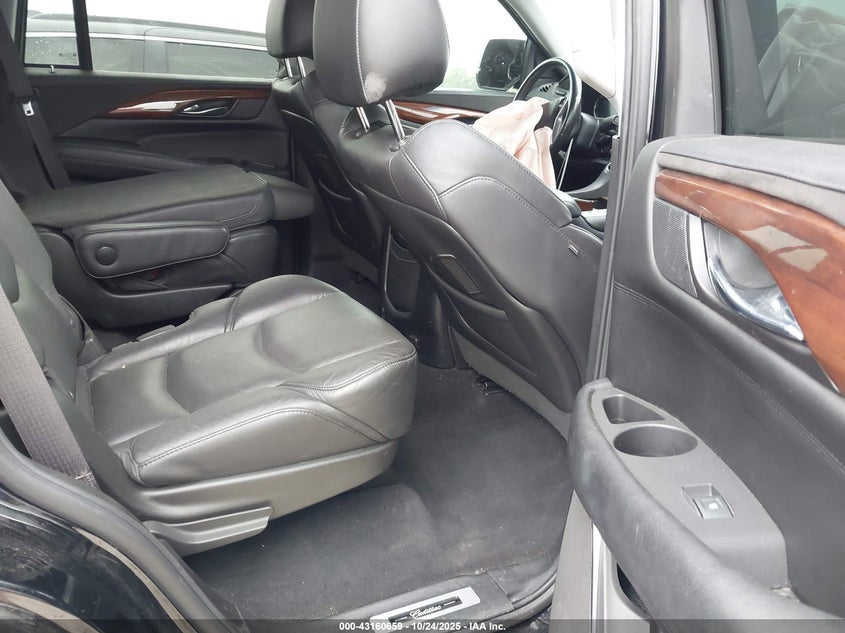 2016 Cadillac Escalade Luxury Collection VIN: 1GYS3BKJ3GR361837 Lot: 43160659
