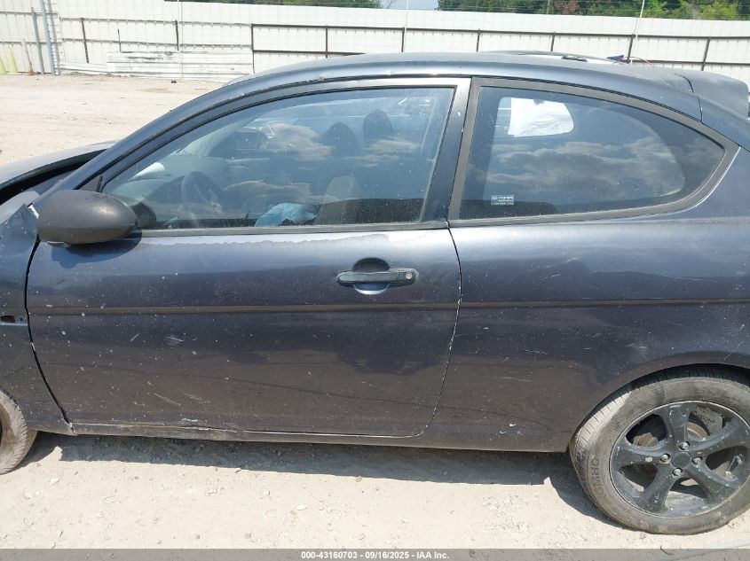 2009 Hyundai Accent Gs VIN: KMHCM36C89U114687 Lot: 43160703