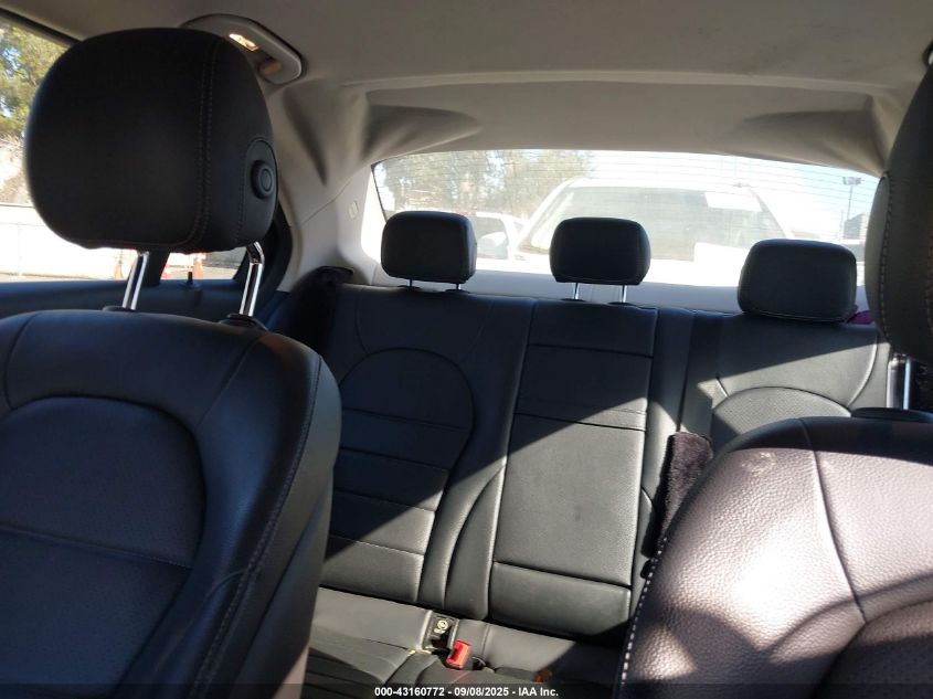 2016 Mercedes-Benz C 300 VIN: 55SWF4JB4GU129420 Lot: 43160772