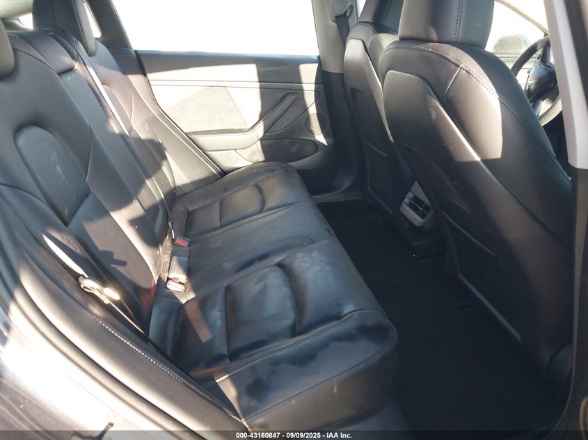 2023 Tesla Model 3 Long Range Dual Motor All-Wheel Drive VIN: 5YJ3E1EB2PF703786 Lot: 43160847