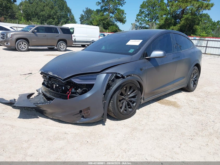 2021 Tesla Model X Long Range Dual Motor All-Wheel Drive/Long Range Plus Dual Motor All-Wheel Drive 5YJXCAE21MF323888 photo #3