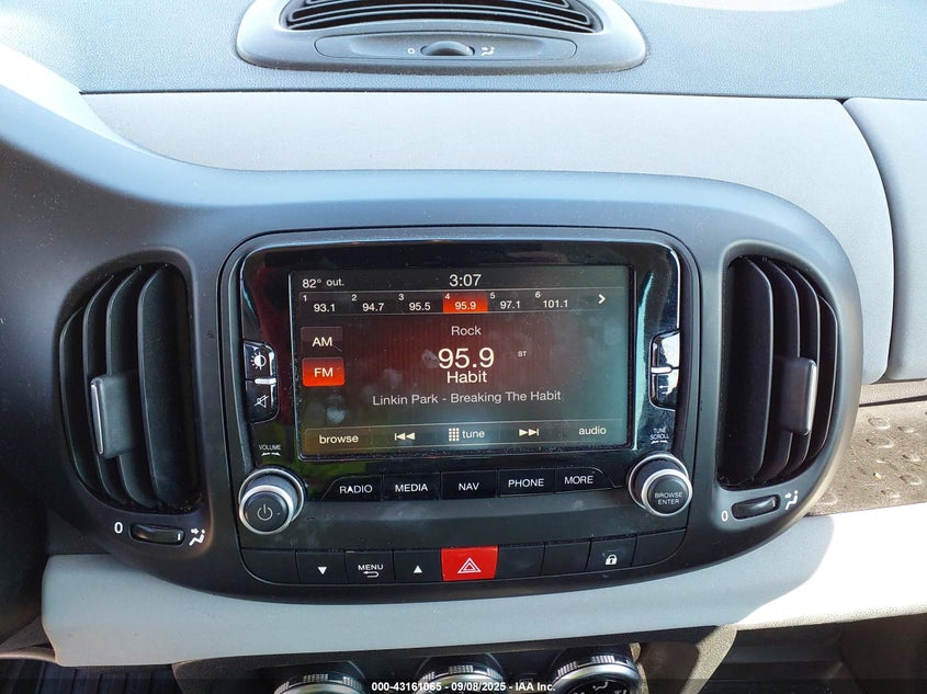 2014 FIAT 500L EASY - ZFBCFABHXEZ019844