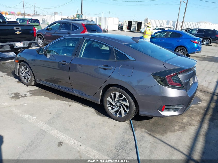 2018 Honda Civic 2.0 Ex Grey Lot 111043161074 Vin 2HGFC2F78JH532029