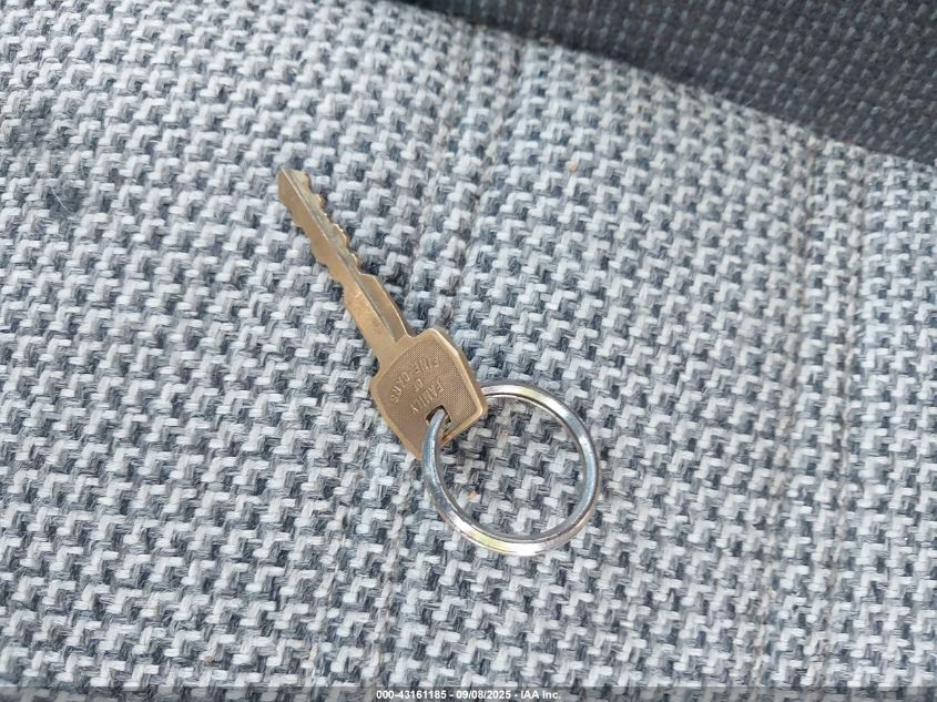 1992 Mazda Navajo Lx/Dx VIN: 4F2CU42X0NUM02670 Lot: 43161185