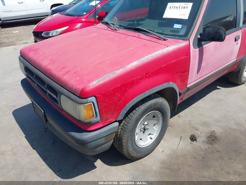 1992 Mazda Navajo Lx/Dx VIN: 4F2CU42X0NUM02670 Lot: 43161185