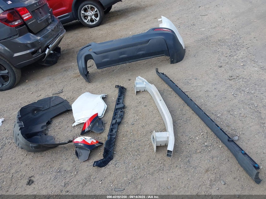 2014 Jeep Cherokee Latitude VIN: 1C4PJMCB6EW166334 Lot: 43161200