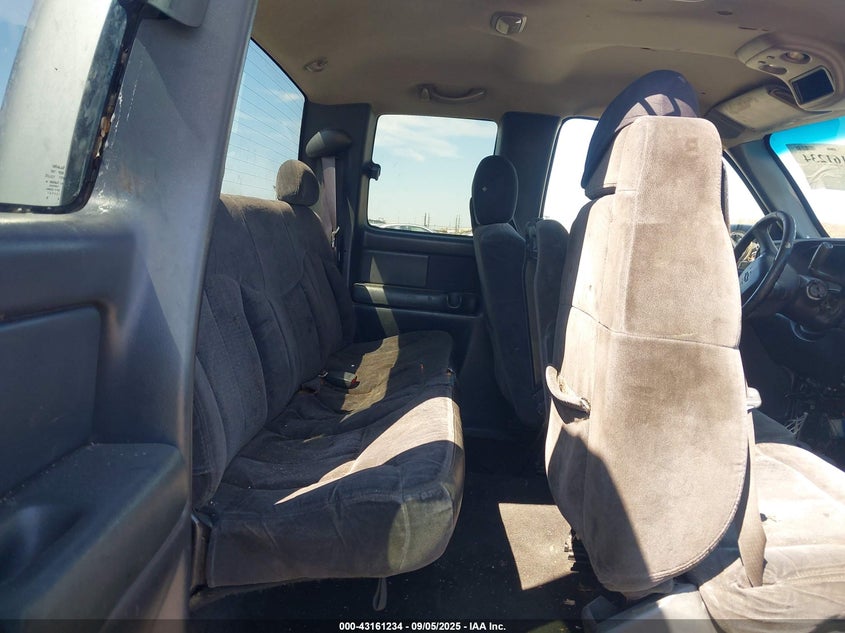 2000 Chevrolet Silverado 1500 Ls VIN: 2GCEK19TXY1240093 Lot: 43161234