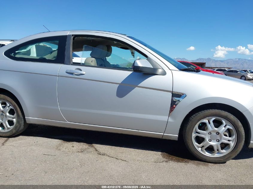 2008 Ford Focus Se/Ses VIN: 1FAHP33N98W156902 Lot: 43161378