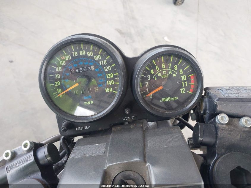 1984 Kawasaki Zx750 VIN: JKAZX0A16EB500123 Lot: 43161743
