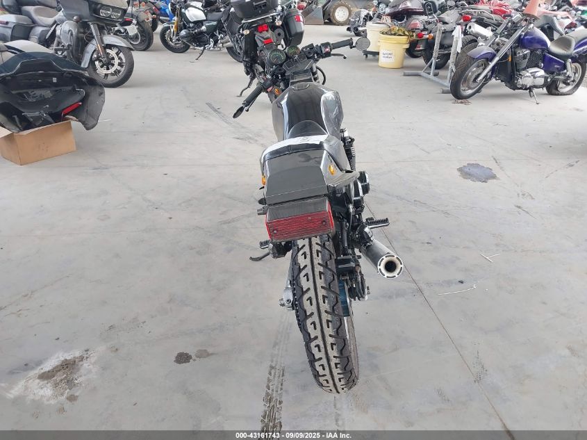 1984 Kawasaki Zx750 VIN: JKAZX0A16EB500123 Lot: 43161743