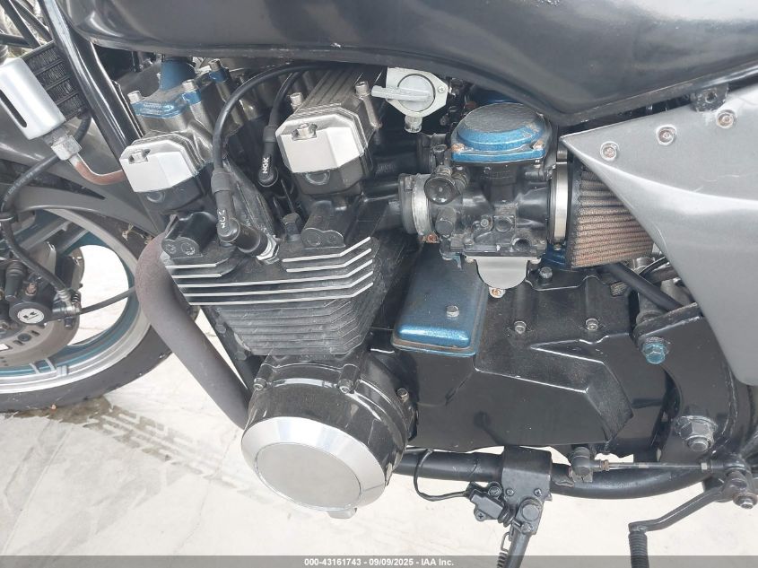 1984 Kawasaki Zx750 VIN: JKAZX0A16EB500123 Lot: 43161743