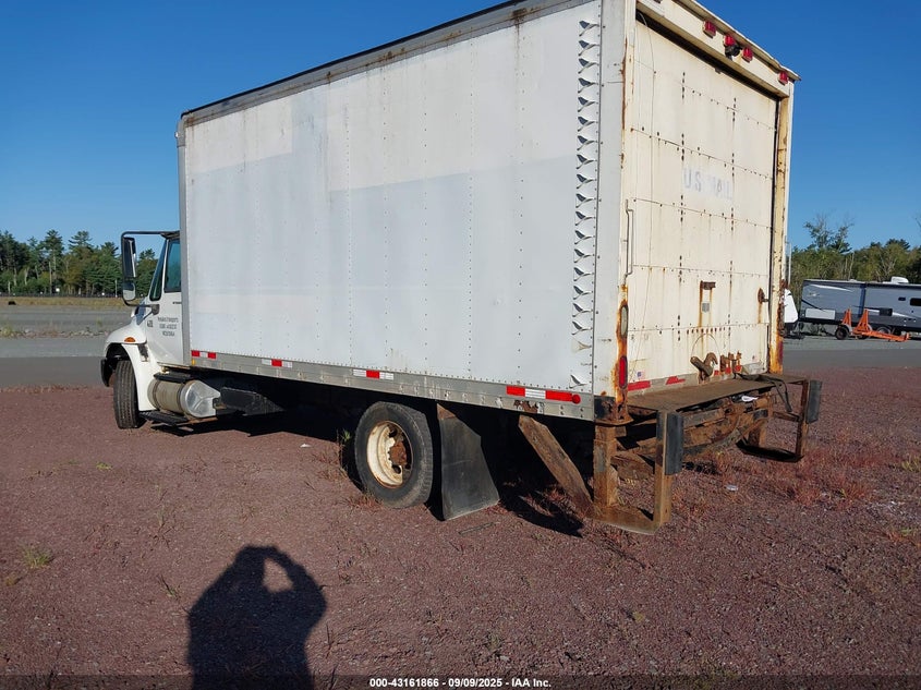 2004 International 4000 4300