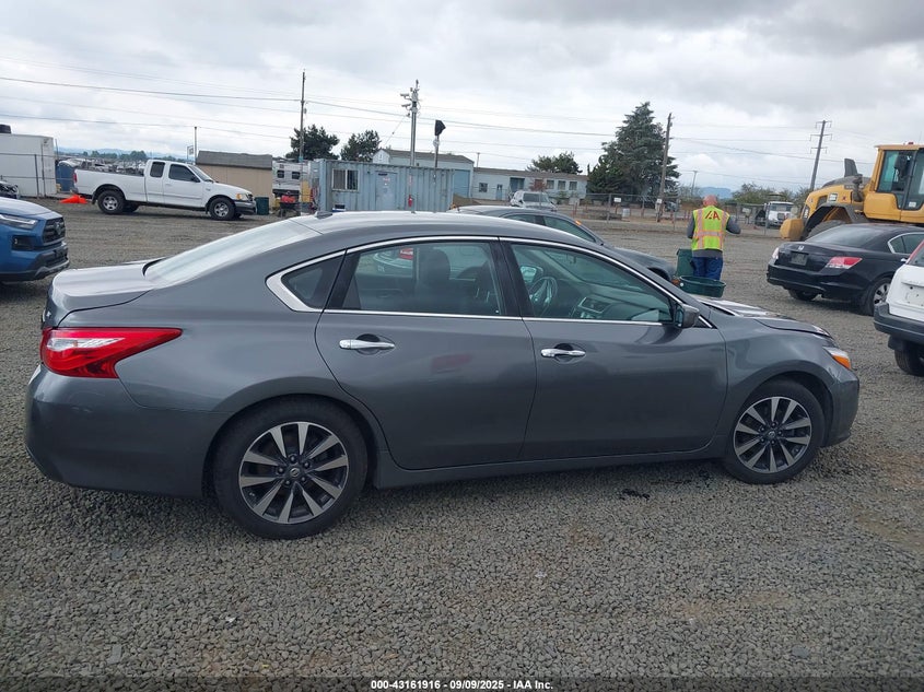 2017 NISSAN ALTIMA 2.5 SV - 1N4AL3AP0HC215449