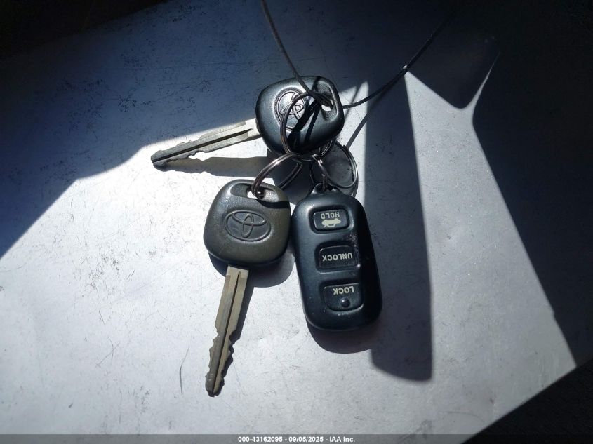 2004 Toyota Camry Le V6 VIN: 4T1BF32K74U067244 Lot: 43162095