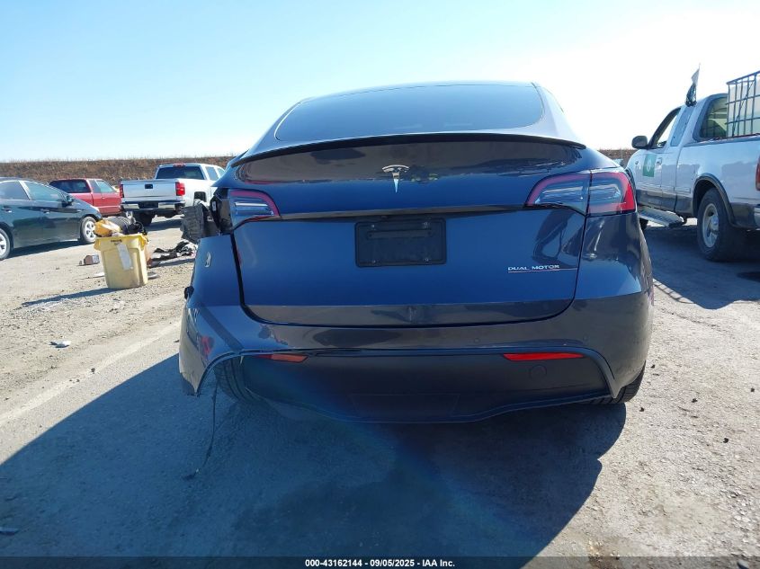 2022 Tesla Model Y Performance Dual Motor All-Wheel Drive VIN: 7SAYGDEF8NF391574 Lot: 43162144