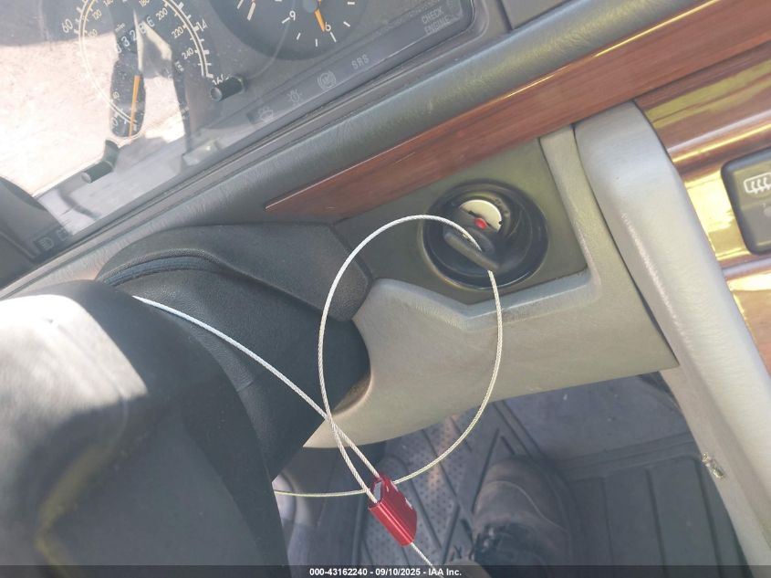 1991 Mercedes-Benz 300 E VIN: WDBEA30D9MB333491 Lot: 43162240