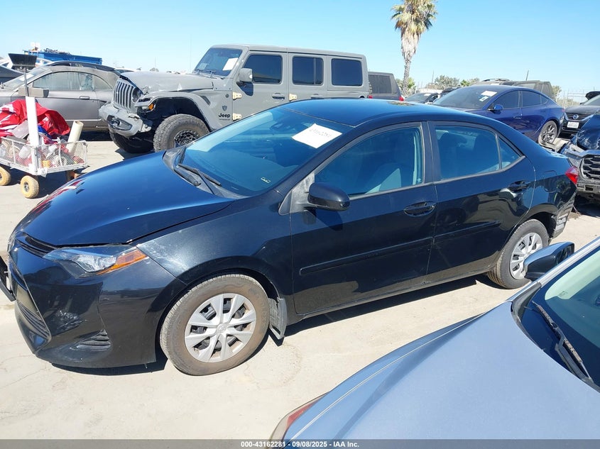 2017 Toyota Corolla L VIN: 2T1BURHEXHC834778 Lot: 43162281