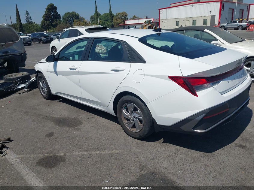 2024 HYUNDAI ELANTRA SE - KMHLL4DG3RU817838