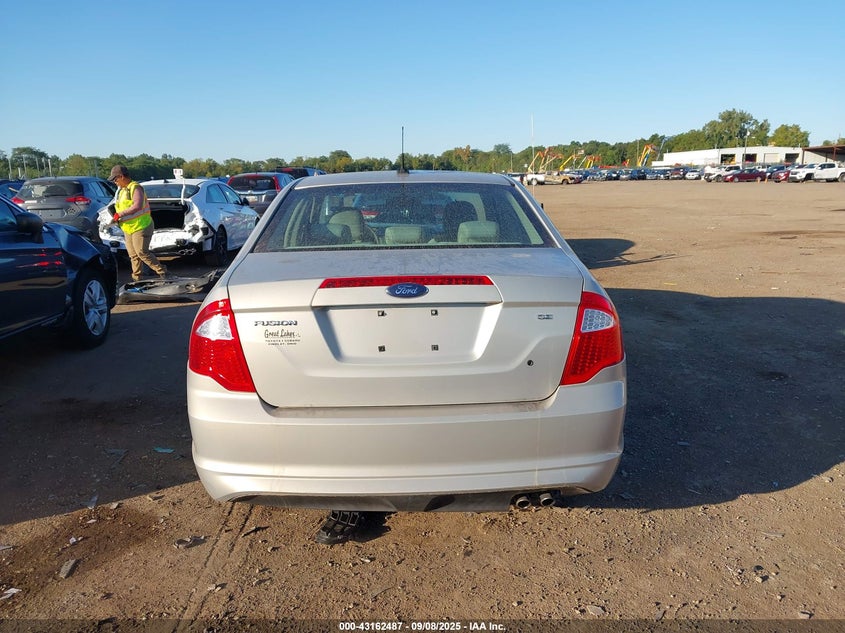 2010 Ford Fusion Se VIN: 3FAHP0HA5AR219037 Lot: 43162487
