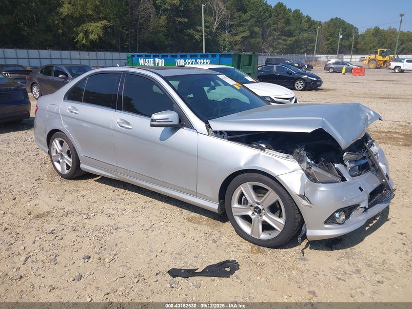 MERCEDES-BENZ C-CLASS LUXURY 4MATIC/SPORT 4MATIC