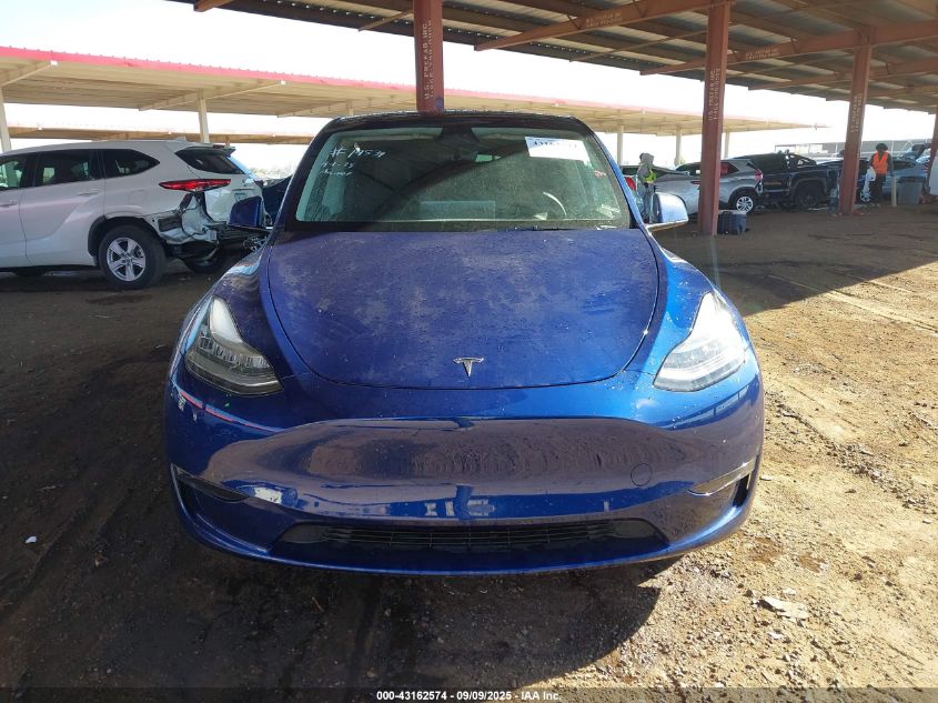 2023 Tesla Model Y VIN: 7SAYGDEE2PA135339 Lot: 43162574