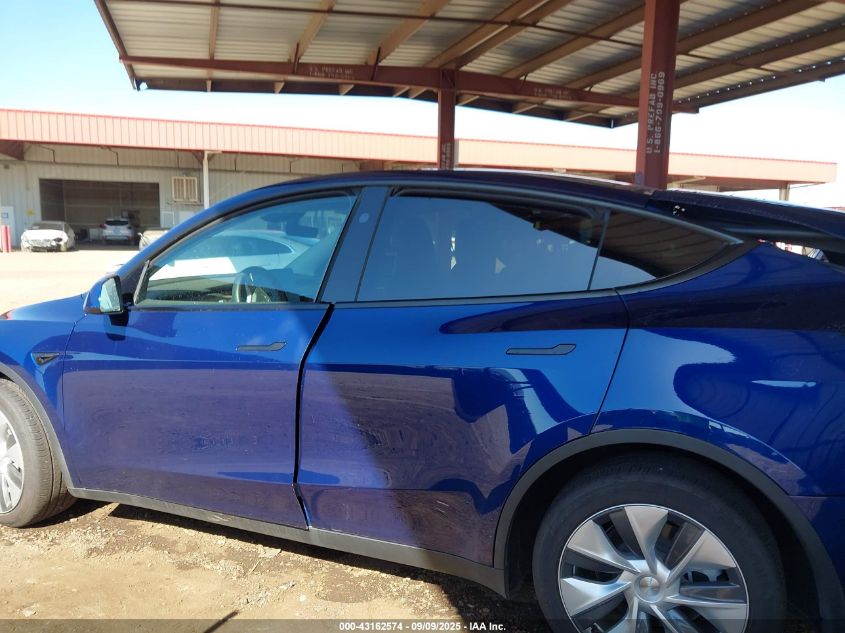 2023 Tesla Model Y VIN: 7SAYGDEE2PA135339 Lot: 43162574