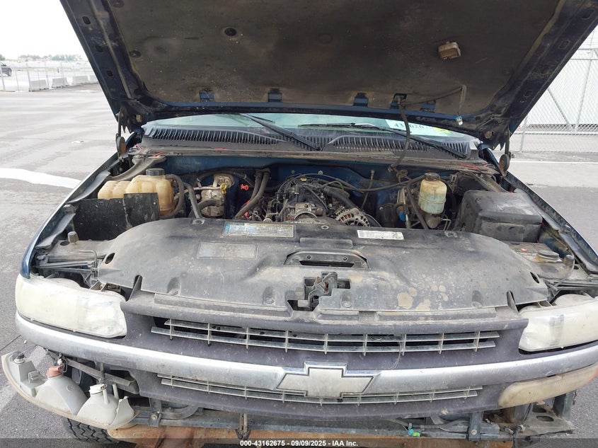 2000 Chevrolet Silverado 2500 Ls VIN: 1GCGK29U3YE246520 Lot: 43162675