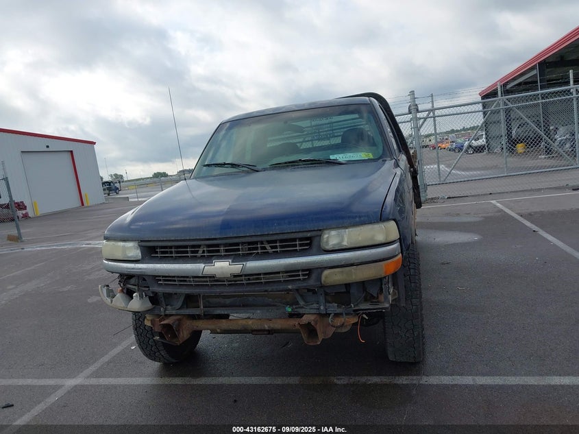 2000 Chevrolet Silverado 2500 Ls VIN: 1GCGK29U3YE246520 Lot: 43162675