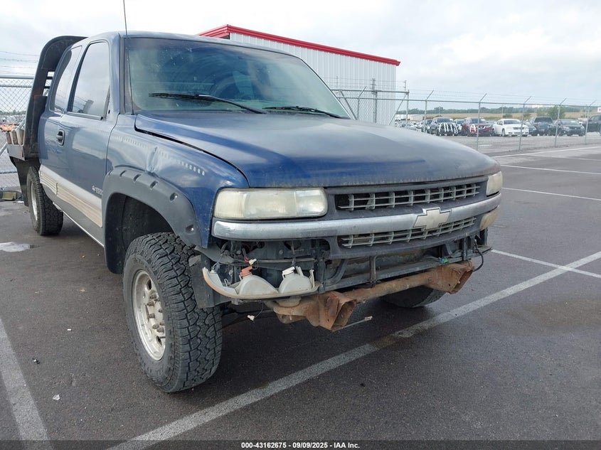 2000 Chevrolet Silverado 2500 Ls VIN: 1GCGK29U3YE246520 Lot: 43162675