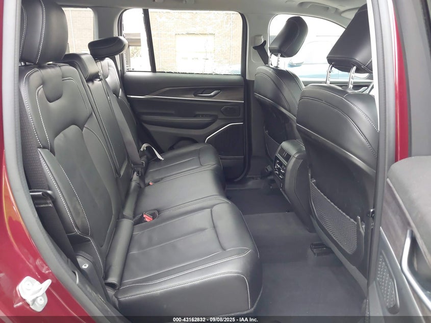 2022 JEEP GRAND CHEROKEE 4XE auction photo 8