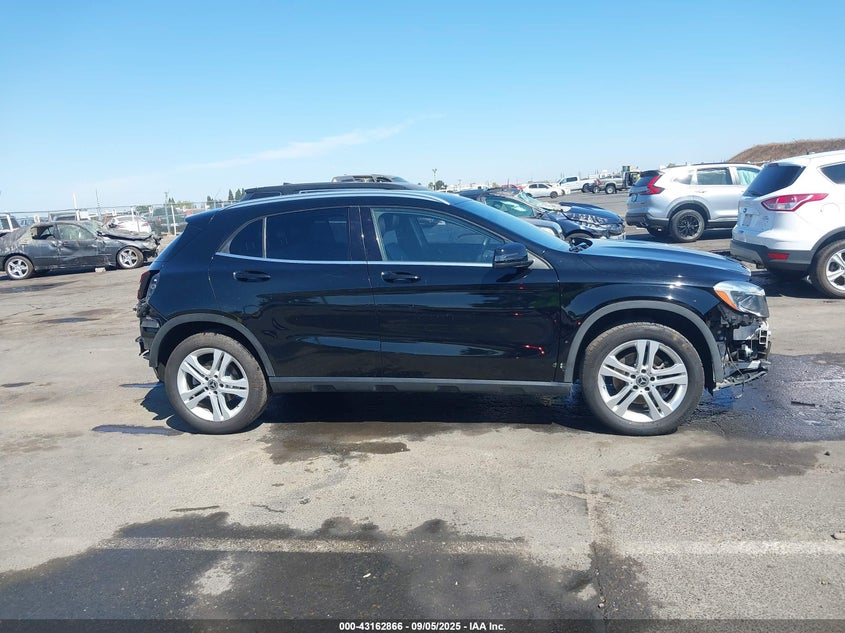 2018 MERCEDES-BENZ GLA 250 WDCTG4EB0JJ434242