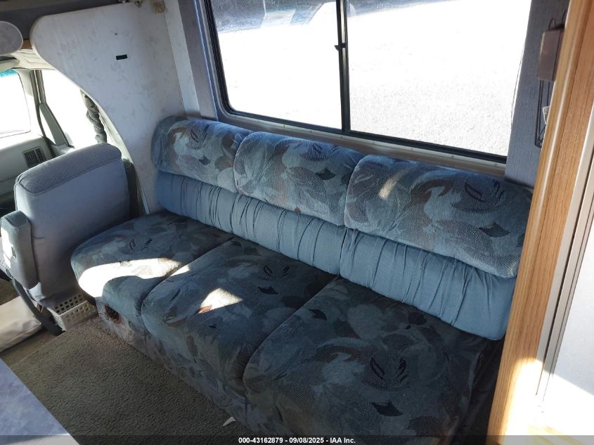 1995 Ford Econoline E350 Cutaway Van VIN: 1FDKE30G2SHA03913 Lot: 43162879