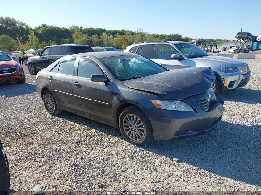 2009 Toyota Camry Le blue sedan gasoline 4T1BE46K39U870546 photo #1