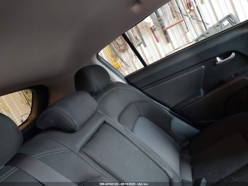 2015 Kia Sportage Lx VIN: KNDPBCACXF7692996 Lot: 43163126