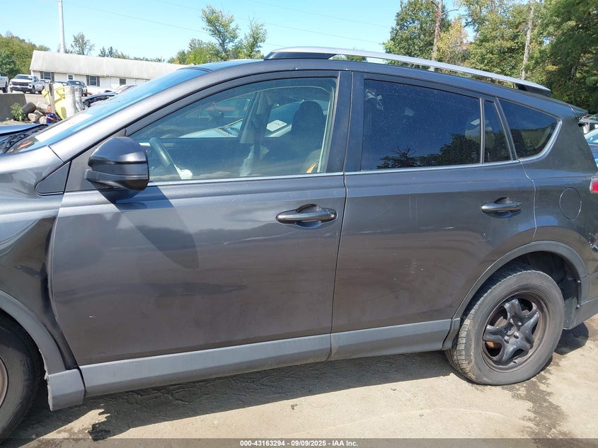 2016 TOYOTA RAV4 LE - JTMZFREV2GJ063054