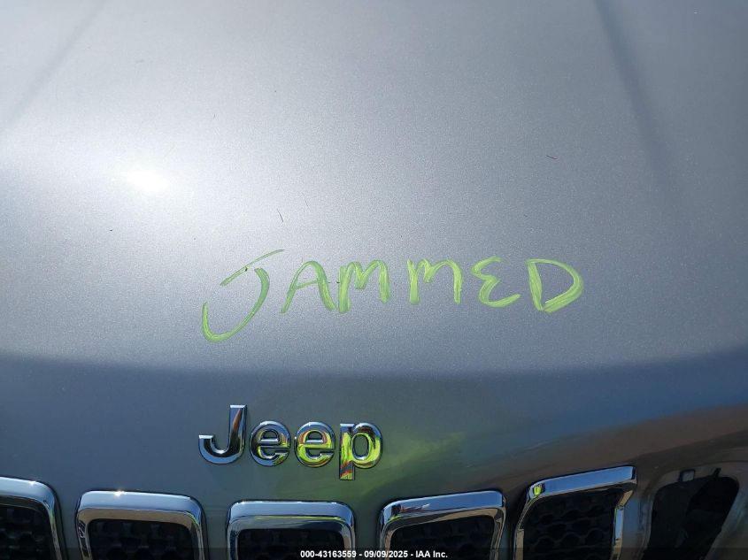 2019 Jeep Cherokee Latitude 4X4 VIN: 1C4PJMCB6KD121076 Lot: 43163559