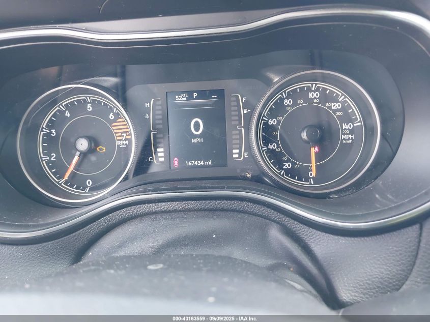 2019 Jeep Cherokee Latitude 4X4 VIN: 1C4PJMCB6KD121076 Lot: 43163559