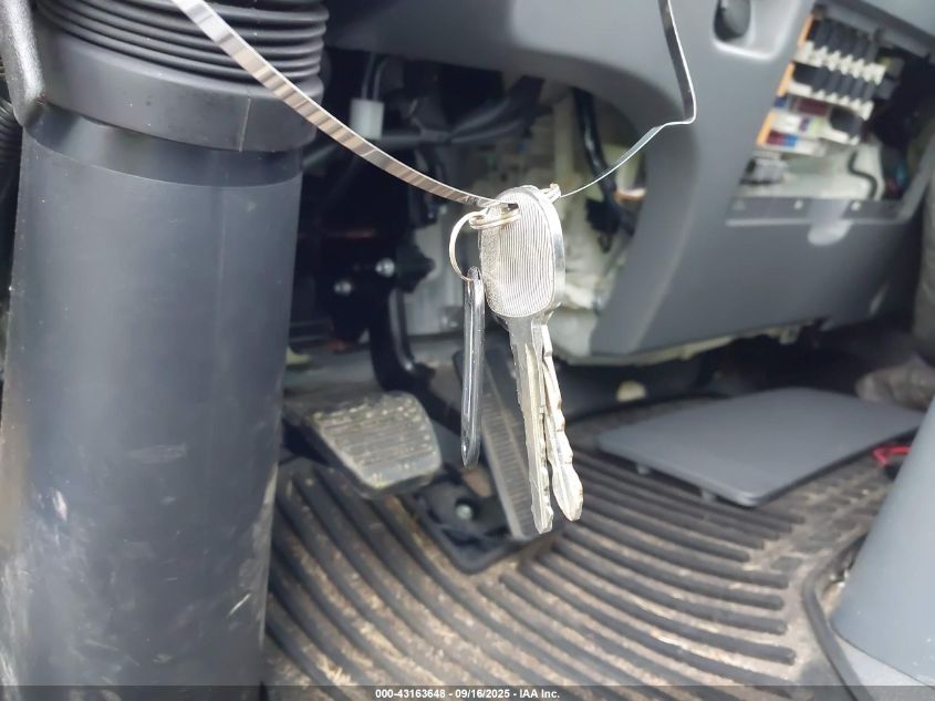 2016 Isuzu Npr Hd Gas Reg VIN: 54DC4W1BXGS801677 Lot: 43163648