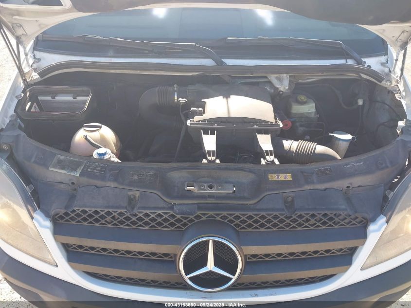 2011 Mercedes-Benz Sprinter 2500 High Roof VIN: WD3PE8CBXB5596469 Lot: 43163650