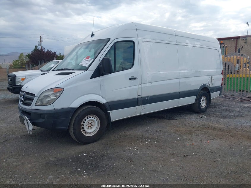 2011 Mercedes-Benz Sprinter 2500 High Roof VIN: WD3PE8CBXB5596469 Lot: 43163650