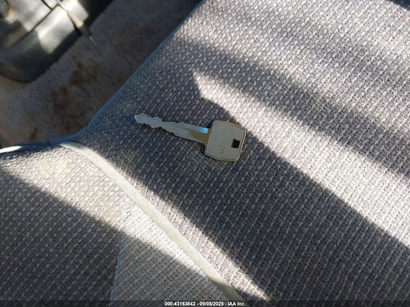 1994 Mazda B4000 Cab Plus VIN: 4F4CR16X5RTN04849 Lot: 43163842