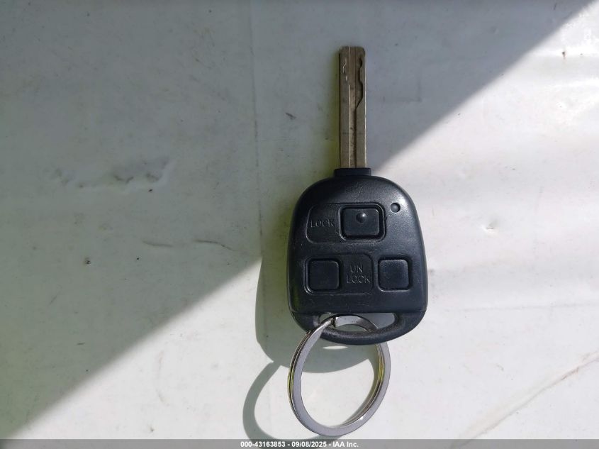 2003 Lexus Es 300 VIN: JTHBF30G036020075 Lot: 43163853