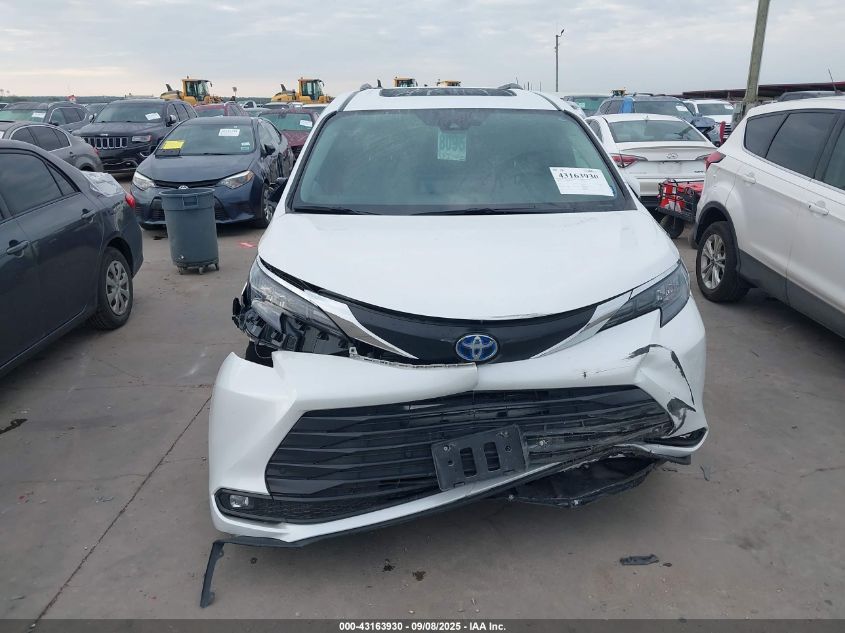 2025 Toyota Sienna - 5TDYRKEC8SS237276
