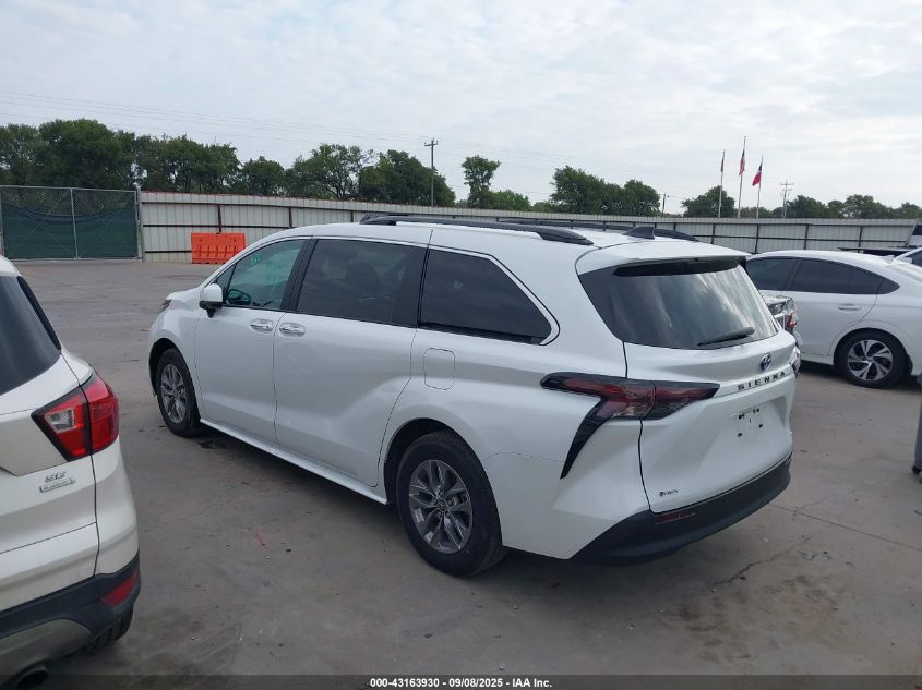 2025 Toyota Sienna - 5TDYRKEC8SS237276