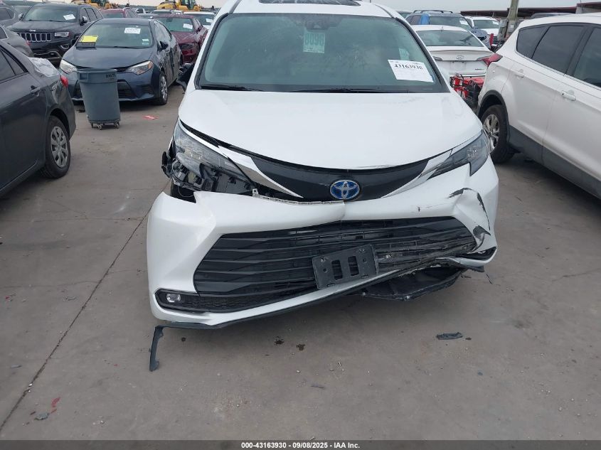 2025 Toyota Sienna - 5TDYRKEC8SS237276