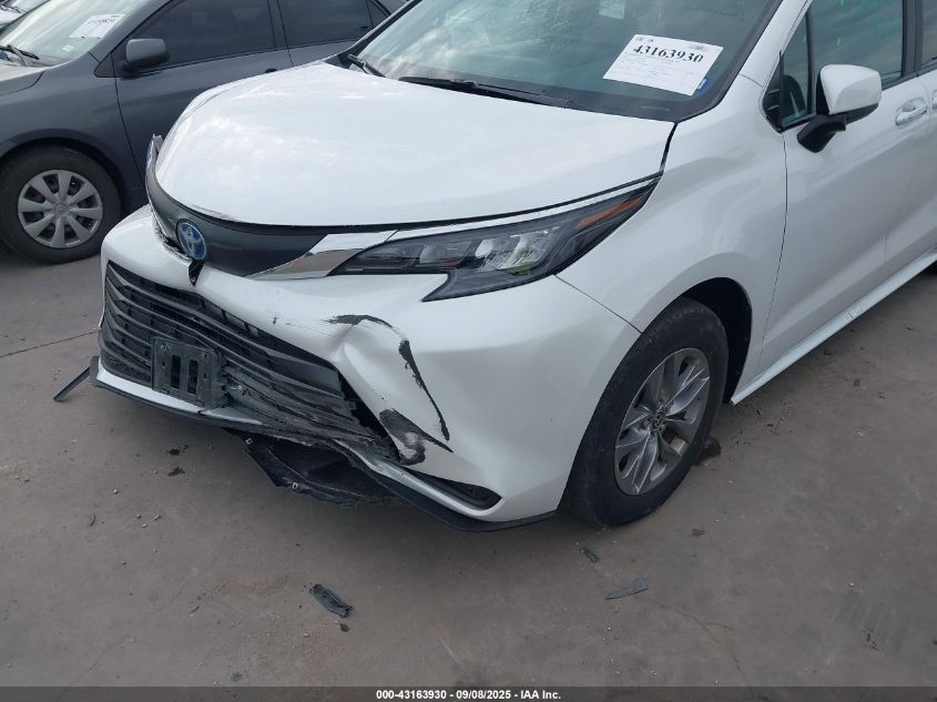 2025 Toyota Sienna - 5TDYRKEC8SS237276