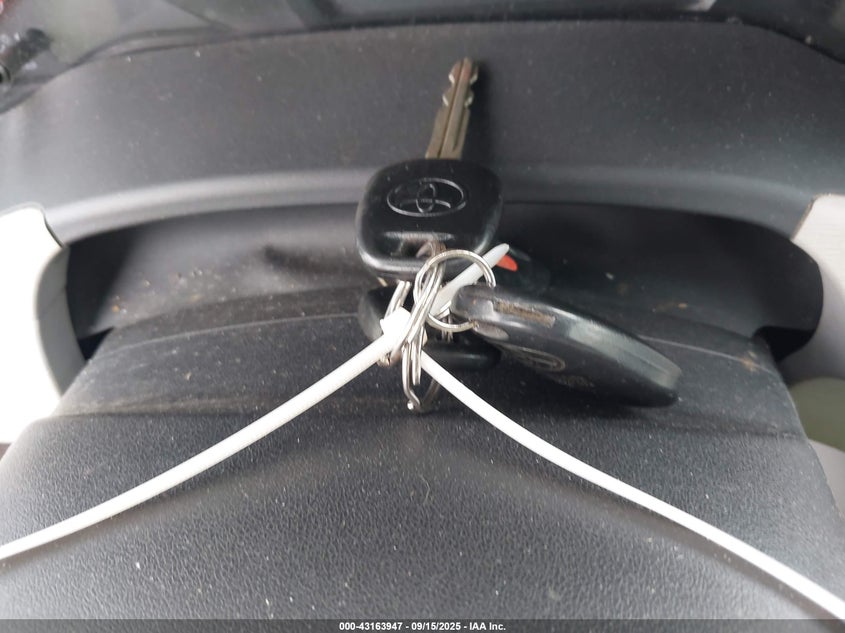 2011 Toyota Sienna Le V6 VIN: 5TDKK3DC8BS096632 Lot: 43163947