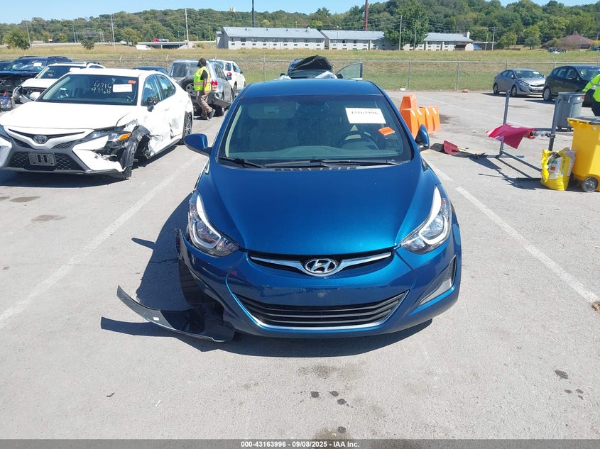 2015 HYUNDAI ELANTRA SE - KMHDH4AE1FU393726