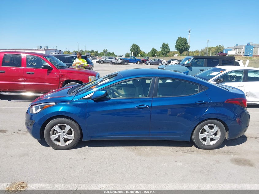 2015 HYUNDAI ELANTRA SE - KMHDH4AE1FU393726