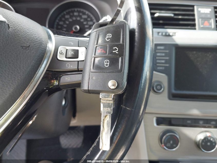 2016 Volkswagen Golf Tsi S 4-Door VIN: 3VW217AU1GM023274 Lot: 43164019